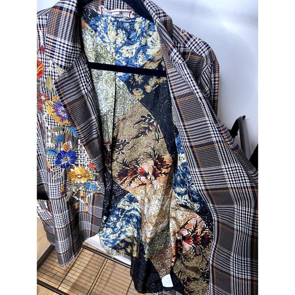 Johnny Was Olivia Embroidered Brown Plaid Floral Blazer Jacket size S - Picture 5 of 8
